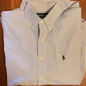 Men’s Polo Button Down